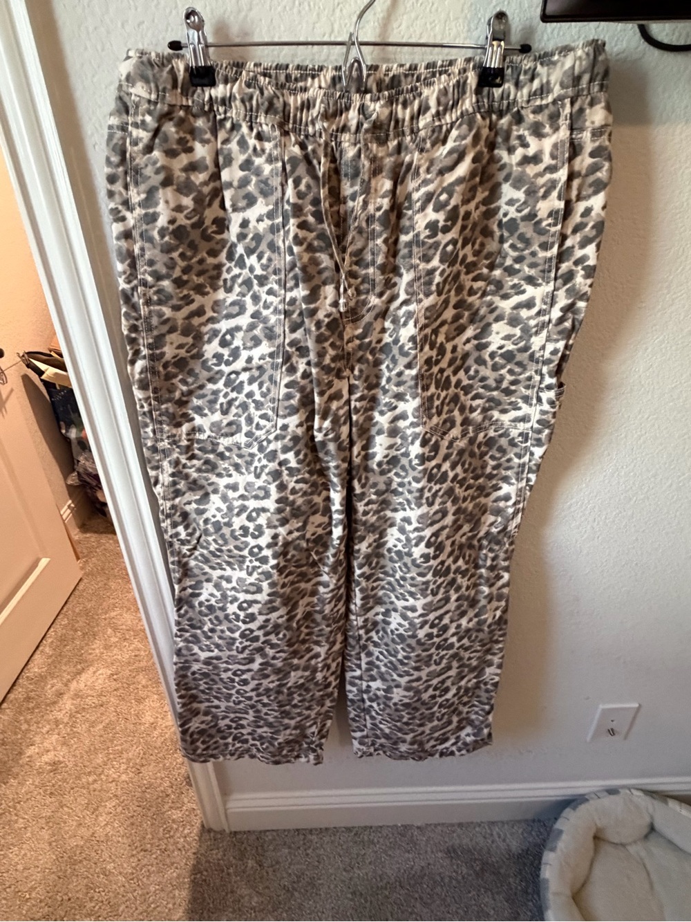 aerie Taupe and Gray Leopard Print Joggers